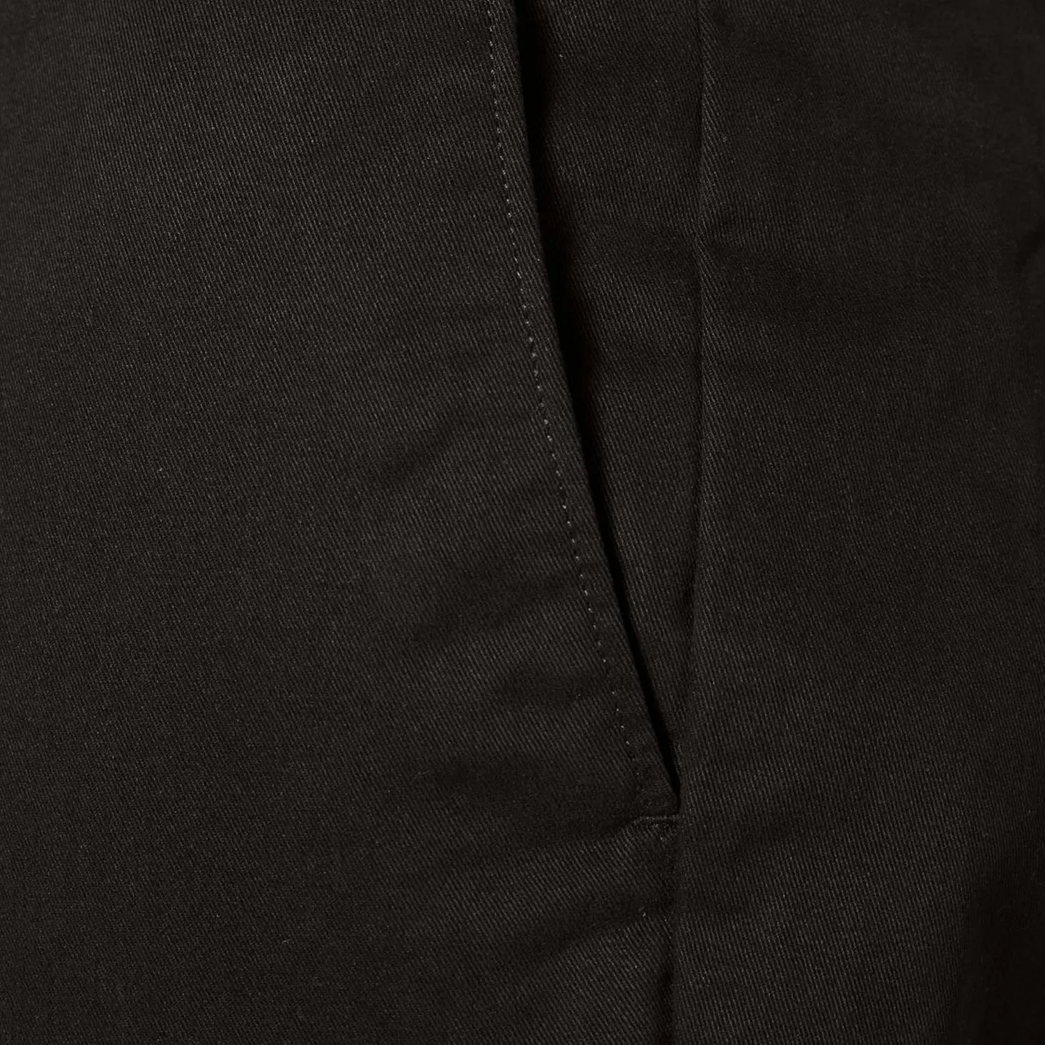 Amazon Essentials Men's Slim-Fit Wrinkle-Resistant Flat-Front Chino Pant
