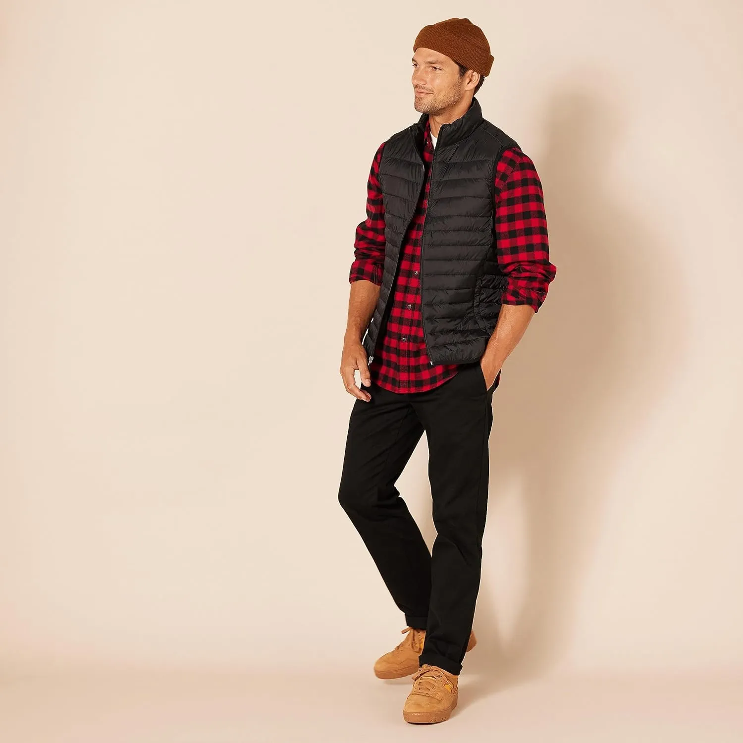 Amazon Essentials Men's Slim-Fit Wrinkle-Resistant Flat-Front Chino Pant