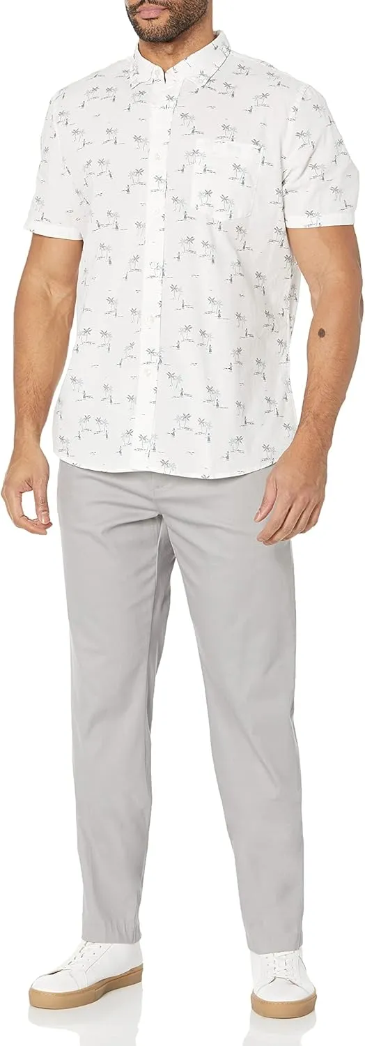Amazon Essentials Men's Slim-Fit Wrinkle-Resistant Flat-Front Stretch Chino Pant