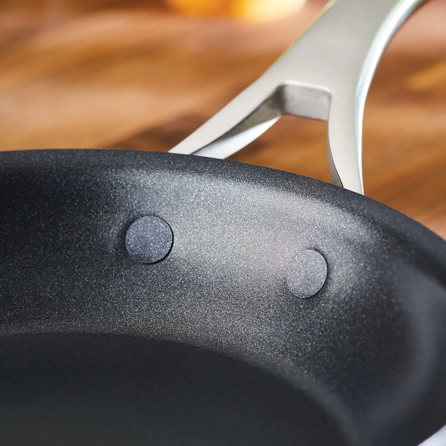Anolon Nouvelle Copper Luxe Hard-Anodized Nonstick Straining Saucepan, 3.5-Quart, Onyx