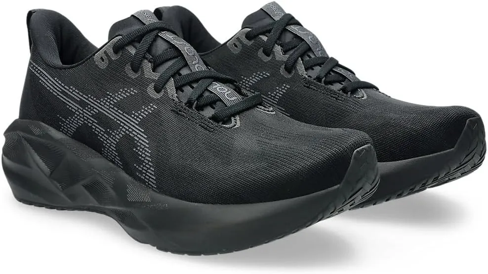 Asics Men's Novablast 5 Sneaker