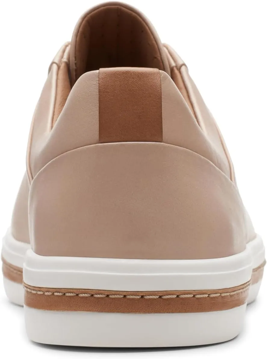 Clarks Women's Derby Low-Top Sneaker