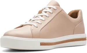 Clarks Women's Derby Low-Top Sneaker