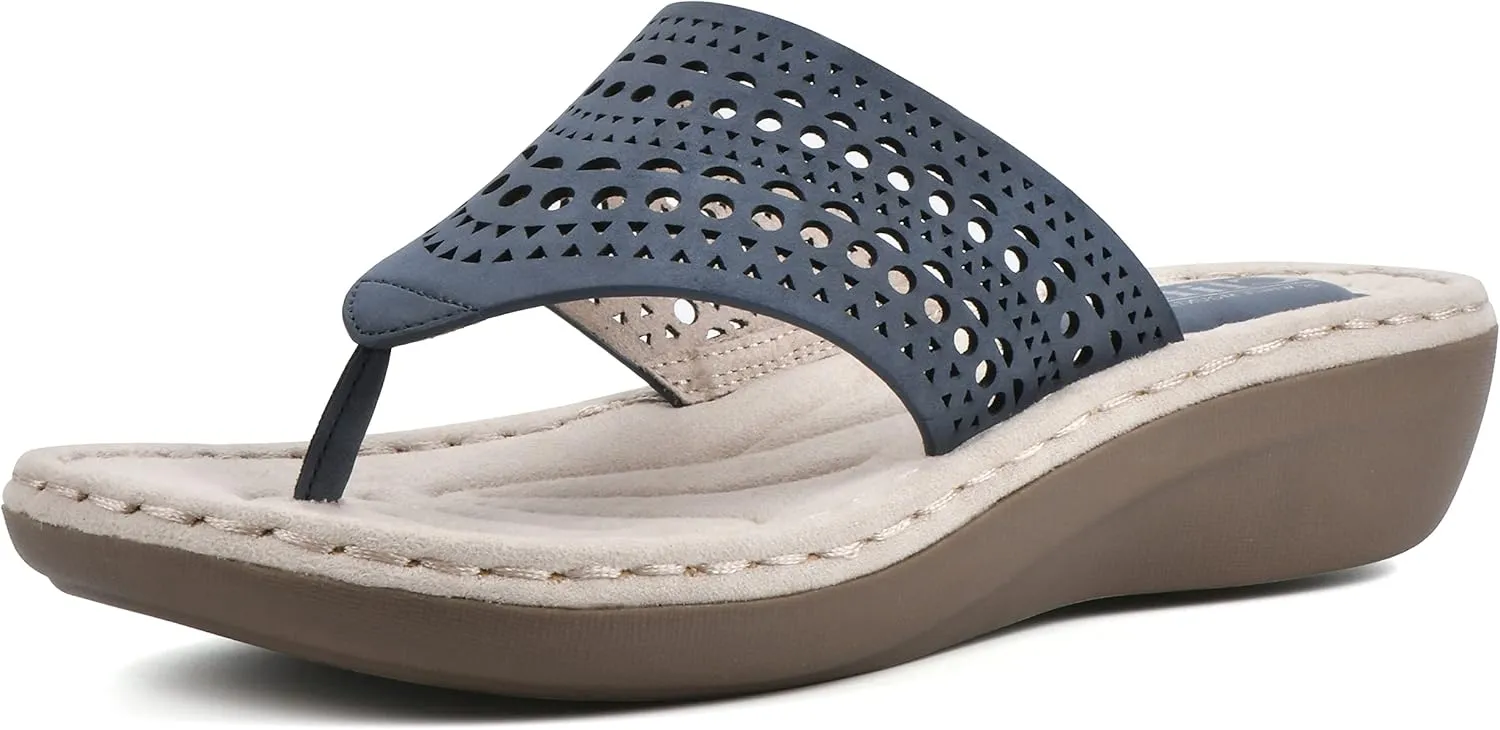 CLIFFS BY WHITE MOUNTAIN Women's Compact Wedge Sandal