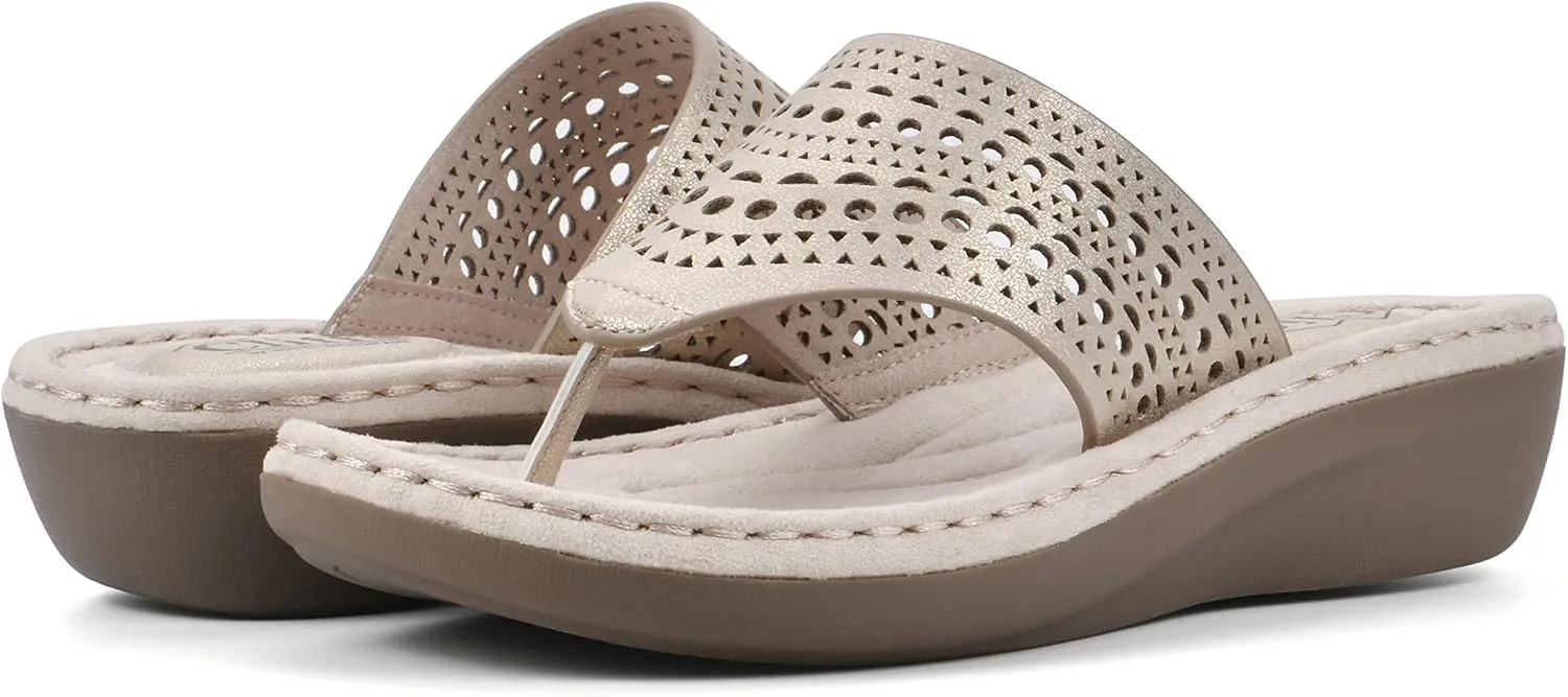 CLIFFS BY WHITE MOUNTAIN Women's Compact Wedge Sandal