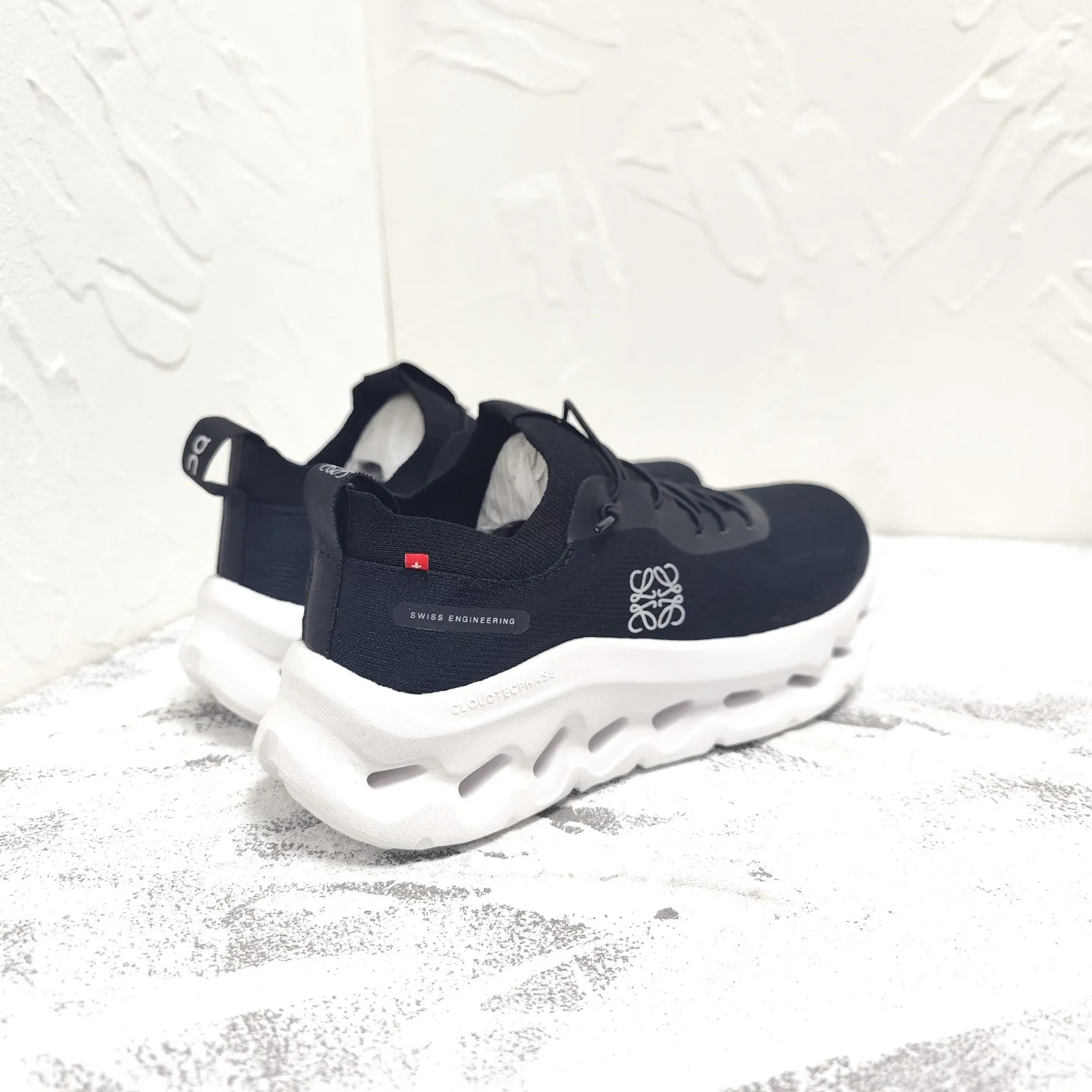 CLOUDTILT SNEAKER 2.0 IN BLACK RECYCLED POLYESTER