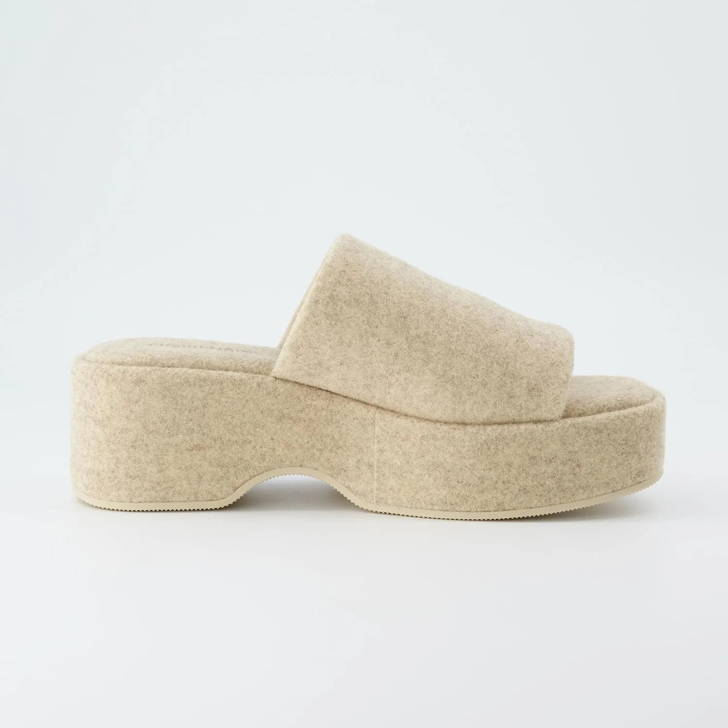 CUSHIONAIRE Women's Spin one band platform sandal with  Memory Foam