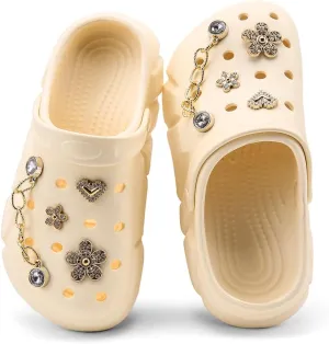 Cute Butterfly-Themed Lightweight Girls' Clogs, Platform Soft Sole Closed Toe EVA Home Garden Clog Shoes, Two-Way Wear Breathable Beach Clogs, Trendy Non-Slip Slip-On Sandals for Outdoor Indoor