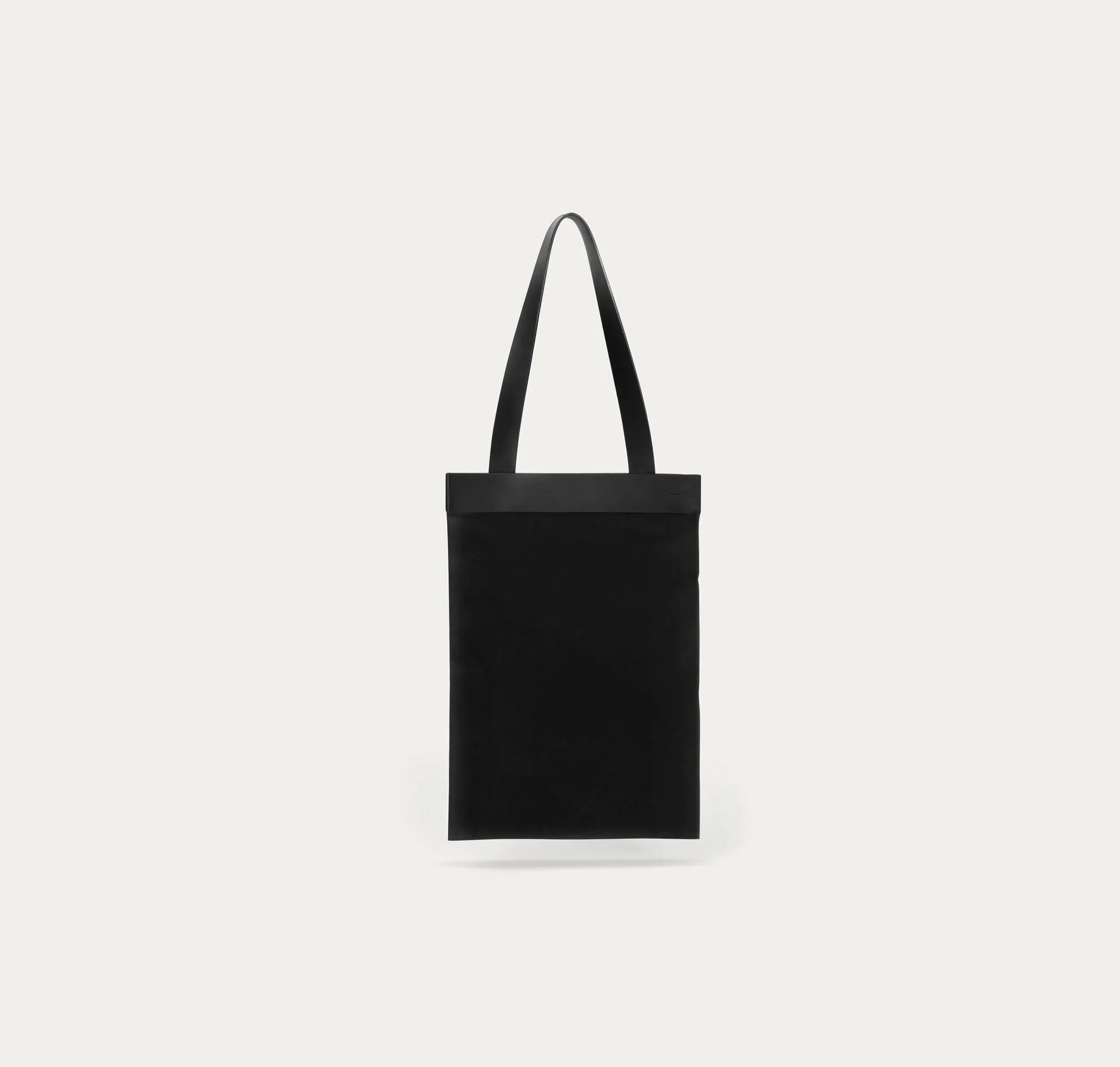 DA24 Flat Satchel - Black