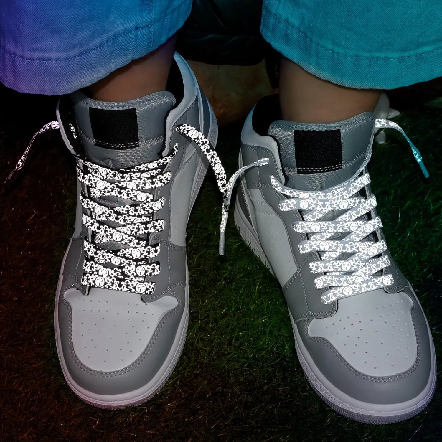 DELELE 2 Pairs Reflective Shoelace Flat Safety Laces for Shoes Sneakers Boots