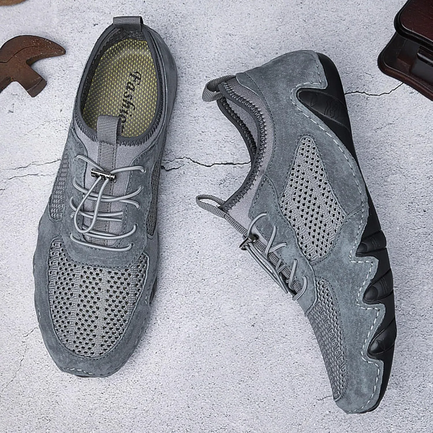 Driving Shoes for Men Breathable Mesh Men's Casual Shoes Slip On Fashion Comfortable Handmade