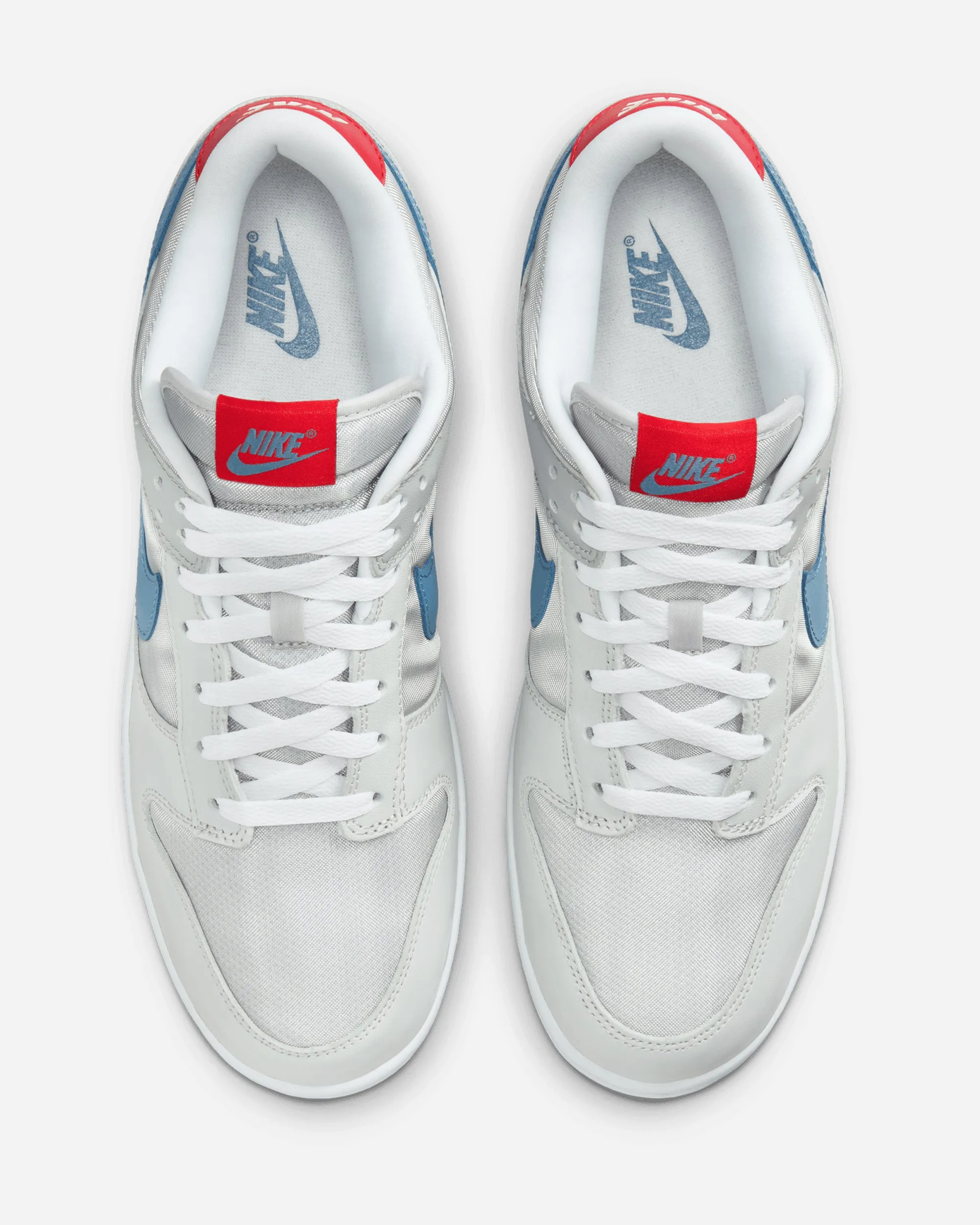 Dunk Low 'Silver Surfer'