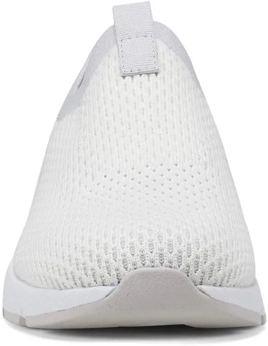 Easy Spirit Women's Hoda2 Sneaker