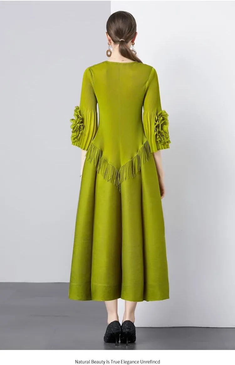 Elegant Court Design Dress for Women with Fringe Details, v-Neck, Slim-fit, Long Trumpet Sleeves