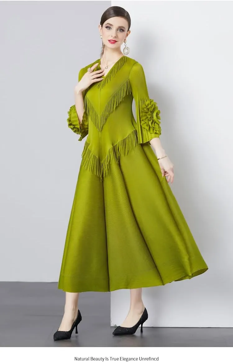 Elegant Court Design Dress for Women with Fringe Details, v-Neck, Slim-fit, Long Trumpet Sleeves