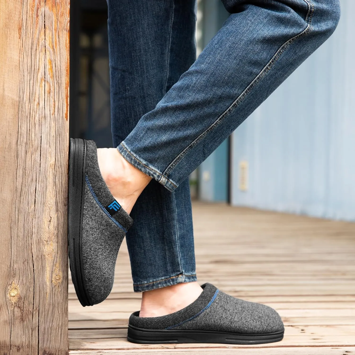 FamilyFairy Men's Memory Foam House Slippers Warm Slip-On Bedroom Shoes