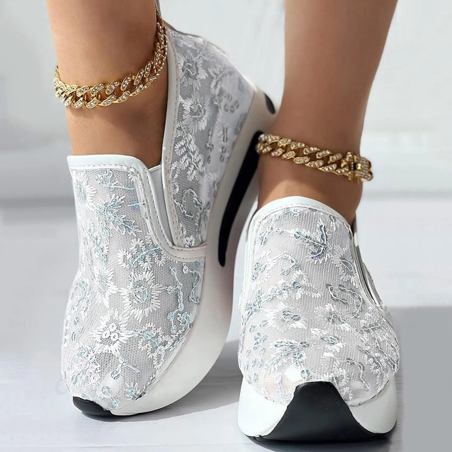 Fashion Sneakers for Ladies,Stylish Floral Embroidered Lace Mesh Sneakers Soft Platform Memory Foam Midsole Sneakers Stylish Chic Embroidered Party Travel Road Running Sneakers for Women