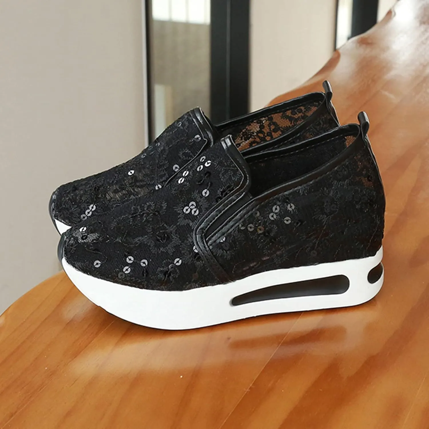 Fashion Sneakers for Ladies,Stylish Floral Embroidered Lace Mesh Sneakers Soft Platform Memory Foam Midsole Sneakers Stylish Chic Embroidered Party Travel Road Running Sneakers for Women