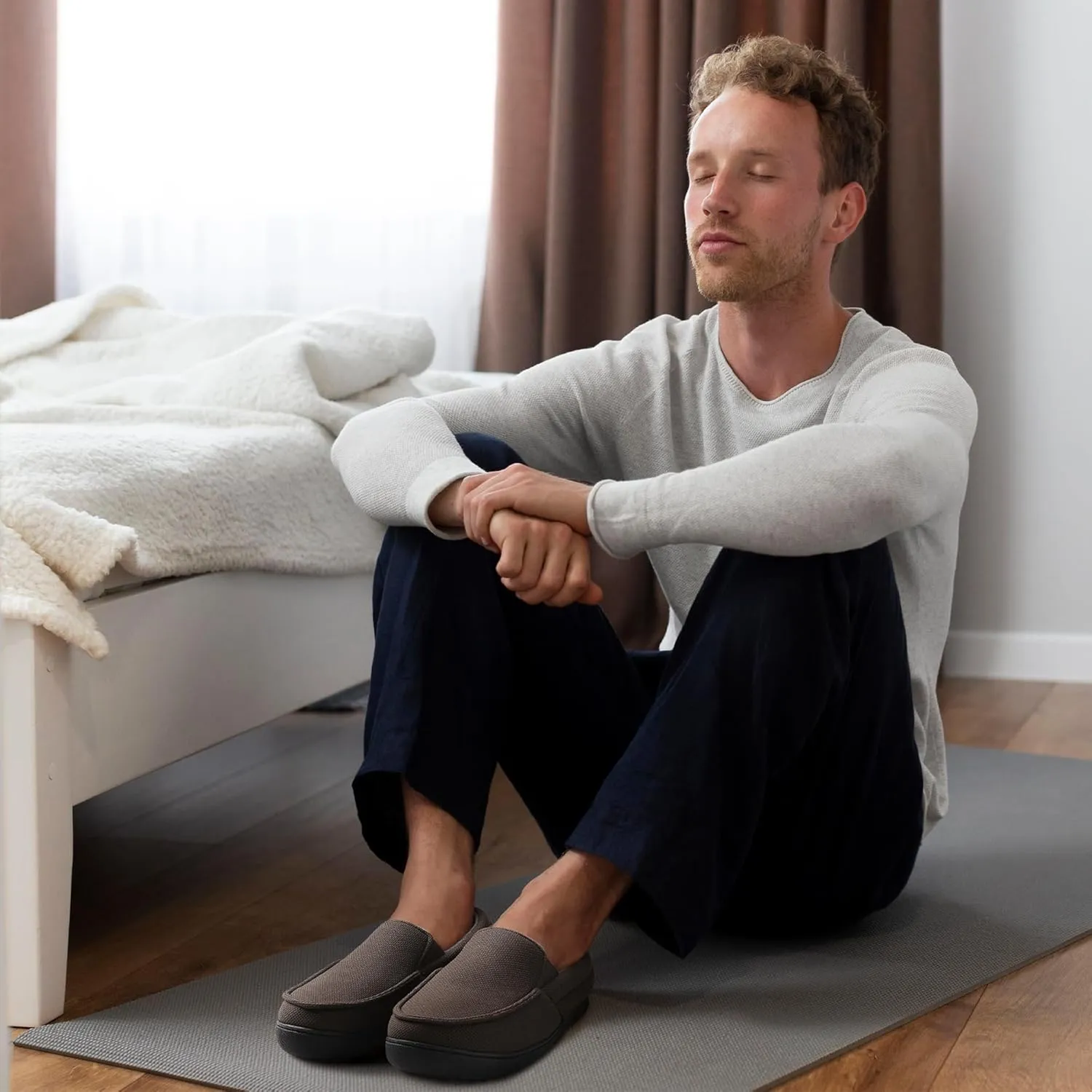 festooning Men's Slippers Soft Comfy Memory Foam Slip On Non-Slip Rubber Hardsole Slipper Indoor Outdoor Warm House Shoes