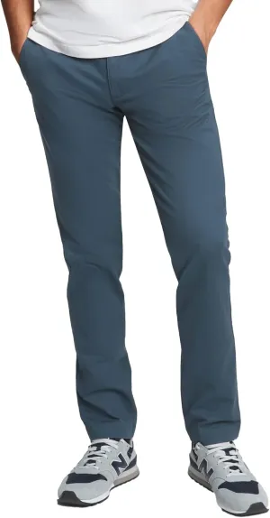 GAP Men's Essential Slim Fit Khaki Chino Pants