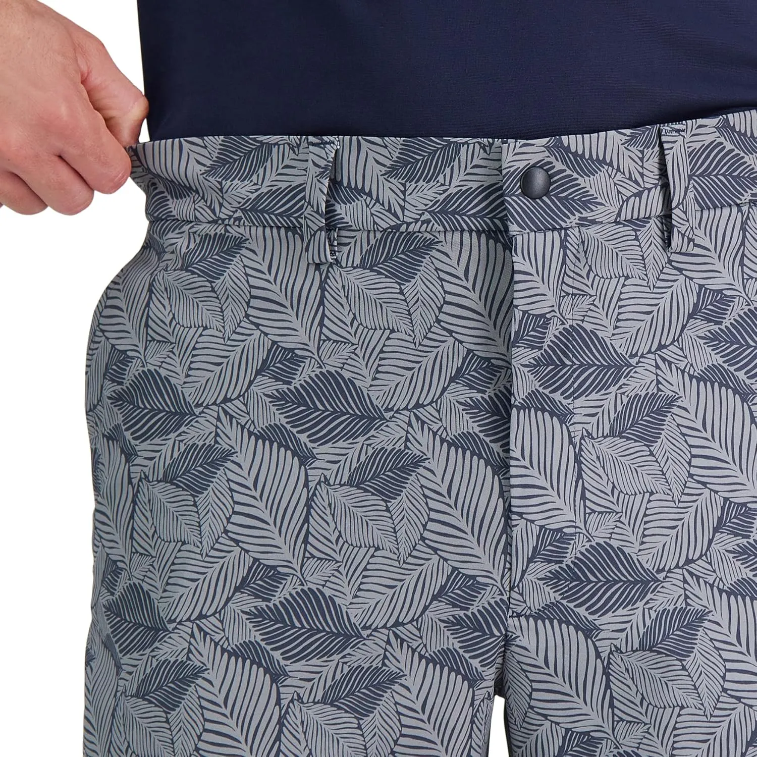 Haggar Men's The Active Series Hybrid Snap Closure Printed Short