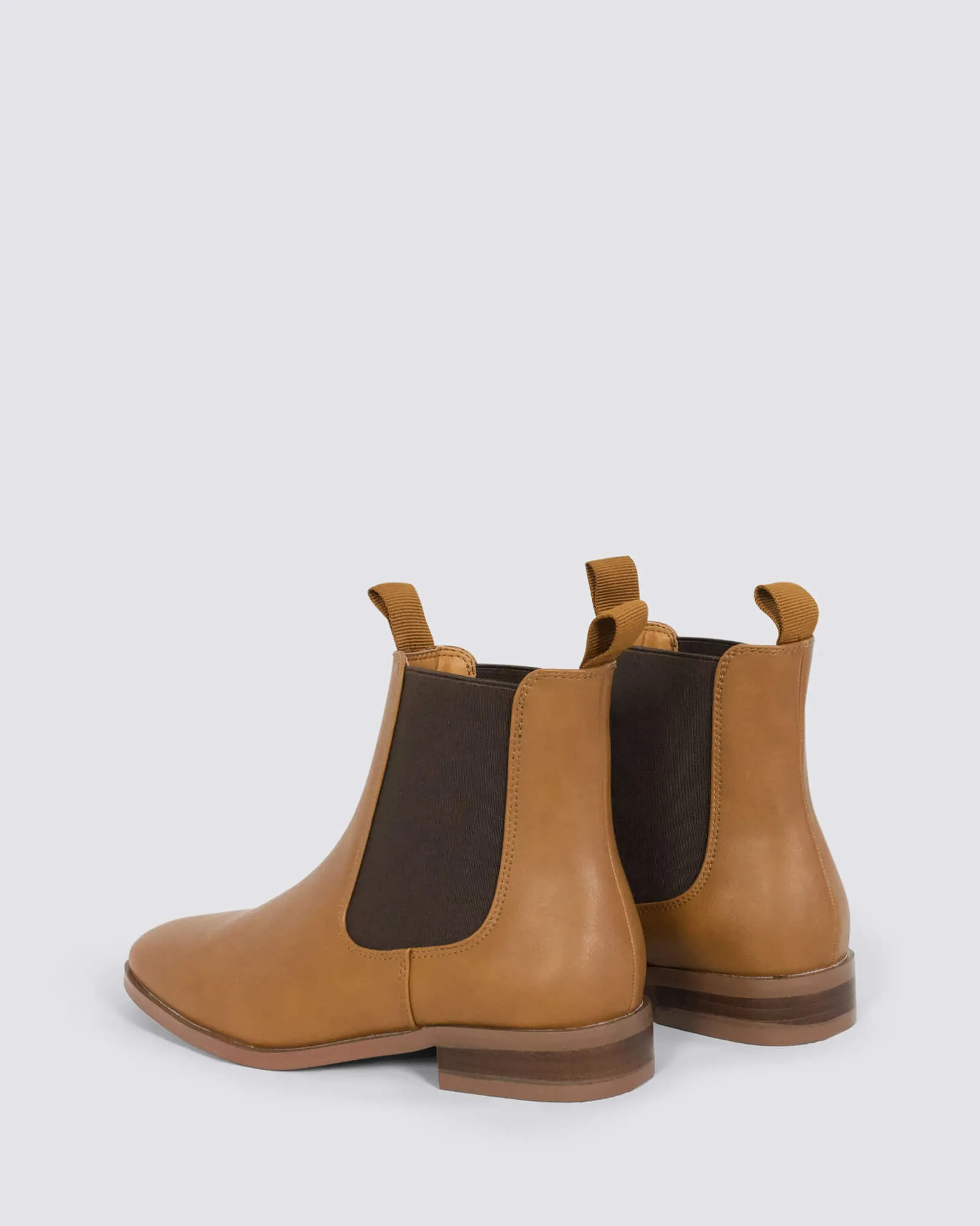 HARPER CHELSEA BOOTS TAN