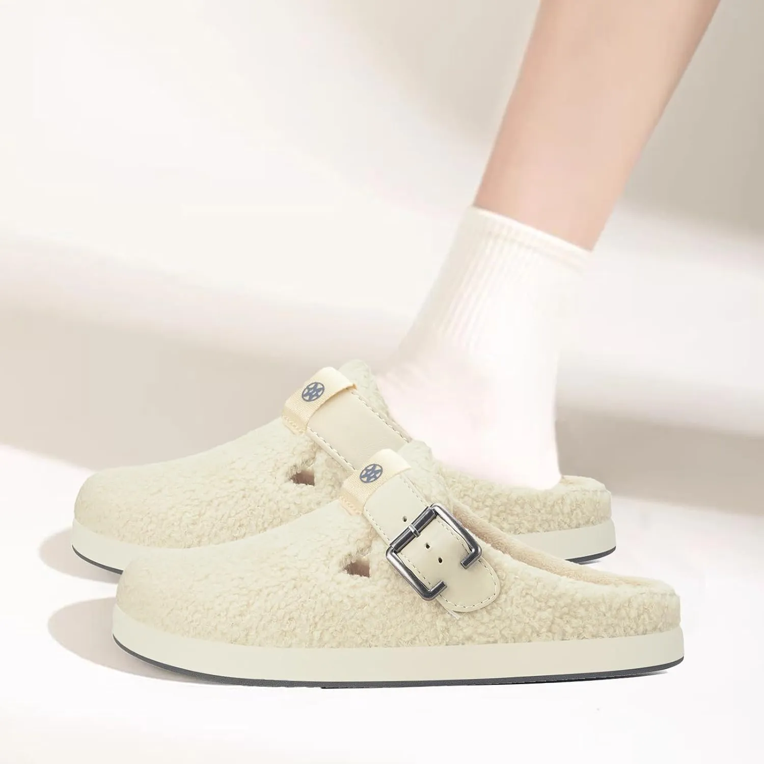 Hsyooes Women's Men's Fuzzy Slippers Orthotic Arch Support Fleece Lined House Slippers Comfy Winter Slip On Clogs for Plantar Fasciitis Indoor Outdoor with Adjustable Buckle