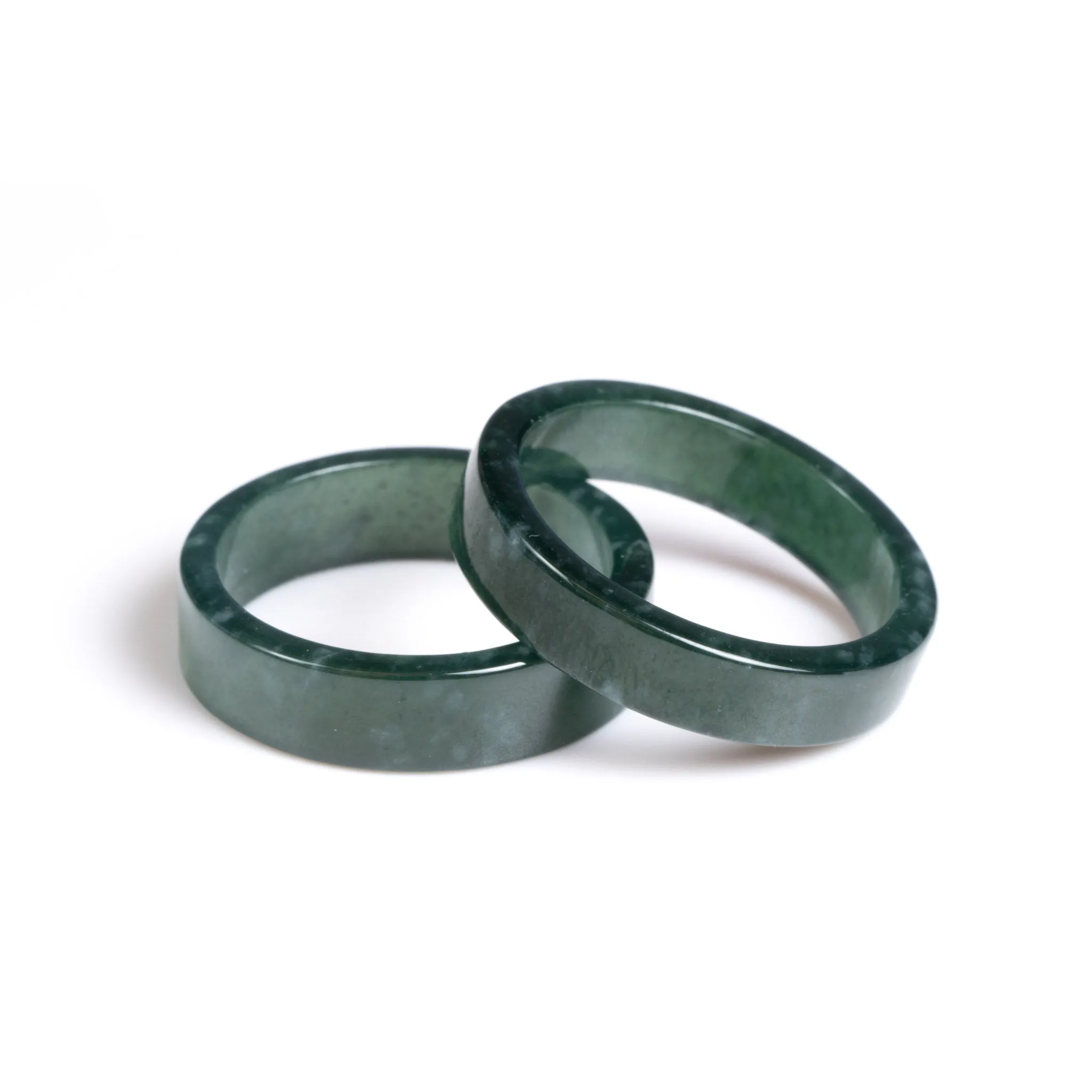 Ideali Flat Jadeite Jade Ring
