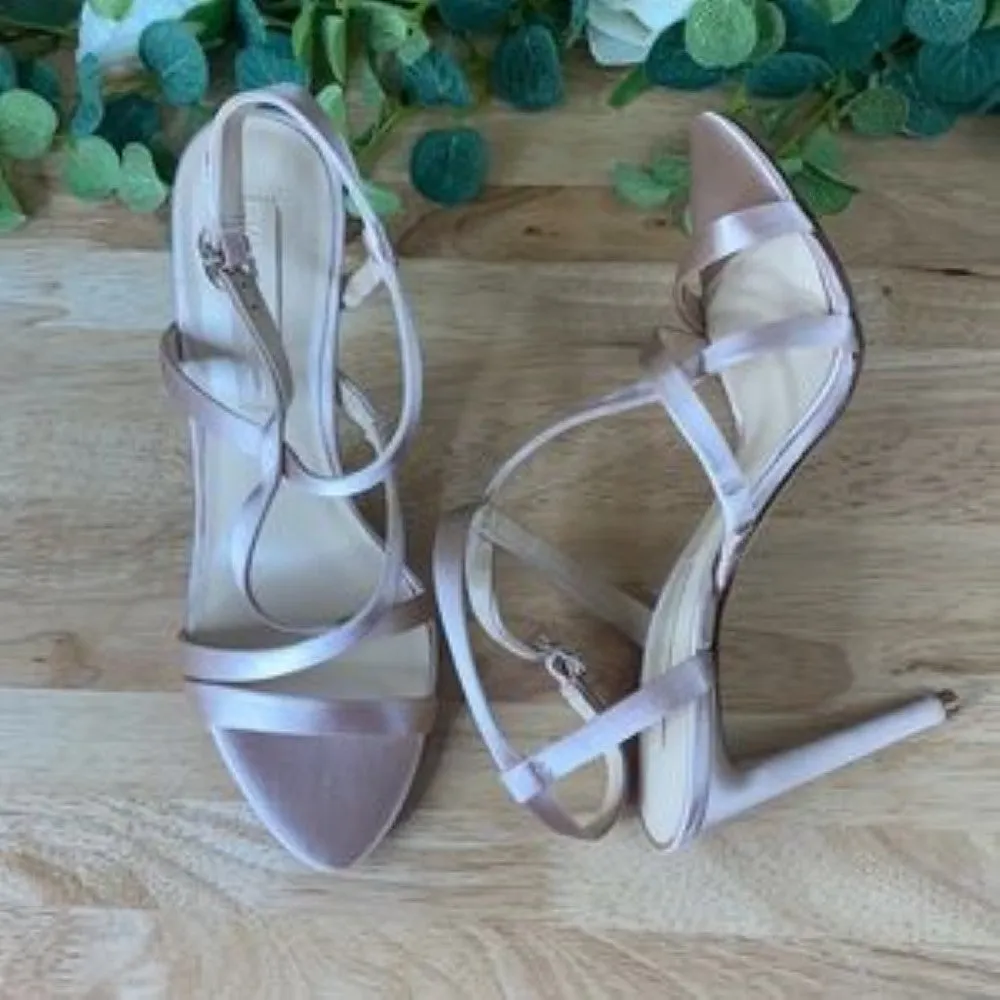 Imagine Vince Camuto Ramsey Pink 9.5M