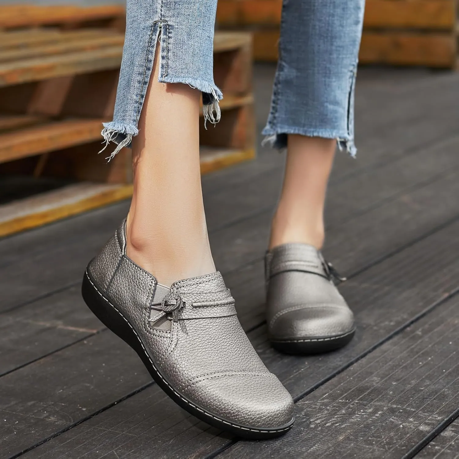LAZYPOP Women's Classic Comfort Leather Loafers Cute Slip-Ons Casual Dress Shoes Lightweight Walking Flats Everyday Work Shoes