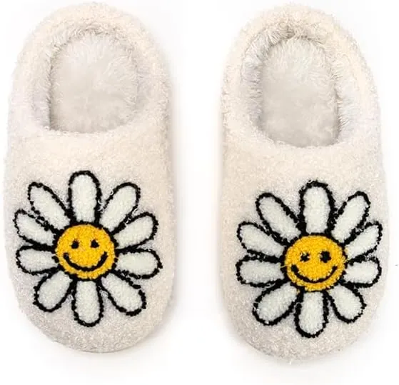 Living Royal Kids Cozy Plush Non-Slip Slippers - Funny Designs, Comfy, 100% Polyester