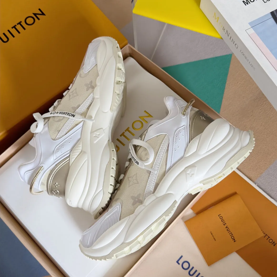Long-lasting White Run Light Fabric Monogram Jacquard Vuitton Louis Beige Fast international delivery Mix 55 Sneaker 55mm
