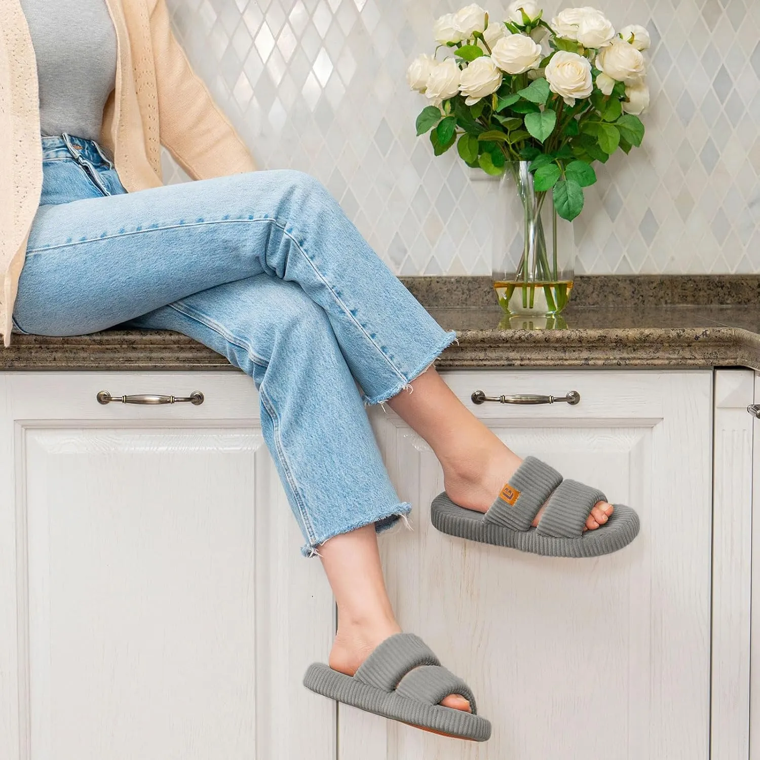 LongBay Slippers for Women Memory Foam Open Toe Slip On Bedroom Comfy House Shoes with Dual-Strap