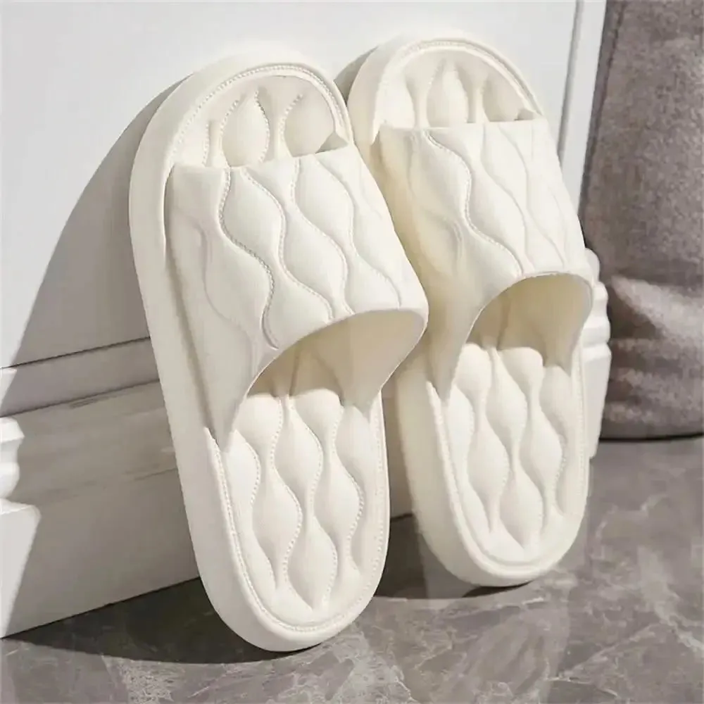 Low Spring Woman's Summer Slippers | Hermione