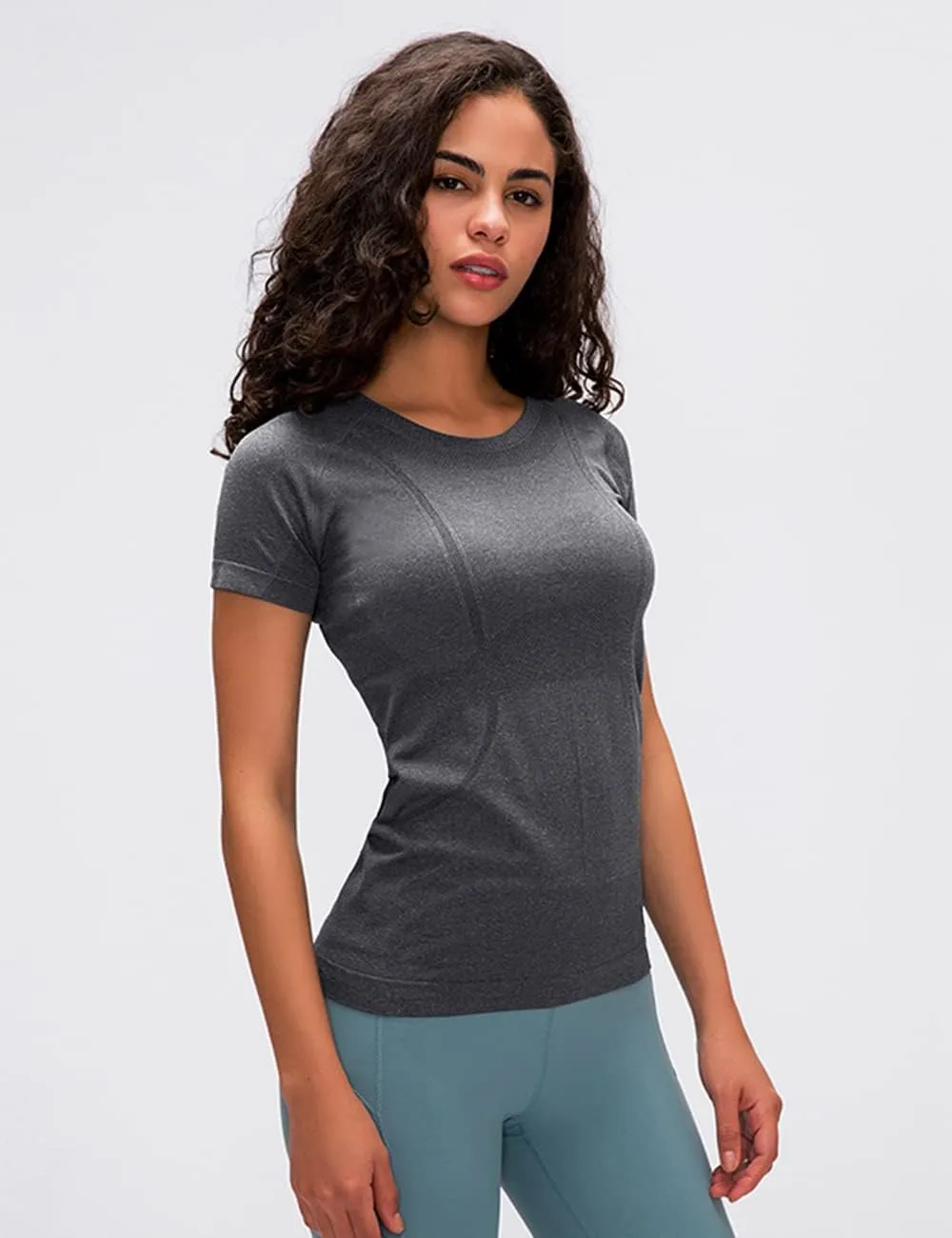 LUYAA Women's Workout Tops Long Sleeve Shirts Yoga Sports Breathable Gym Athletic Top Slim Fit
