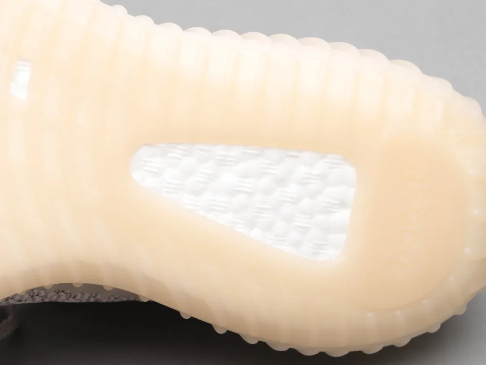 LW - Yzy 350 Light Pink Sneaker