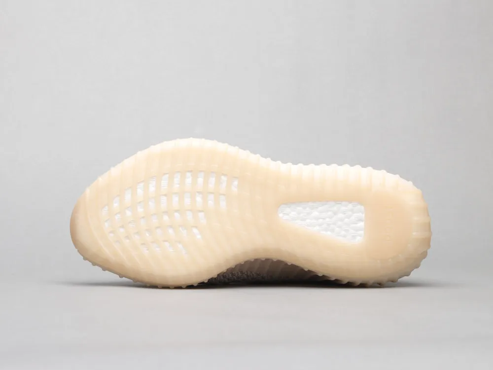 LW - Yzy 350 Light Pink Sneaker
