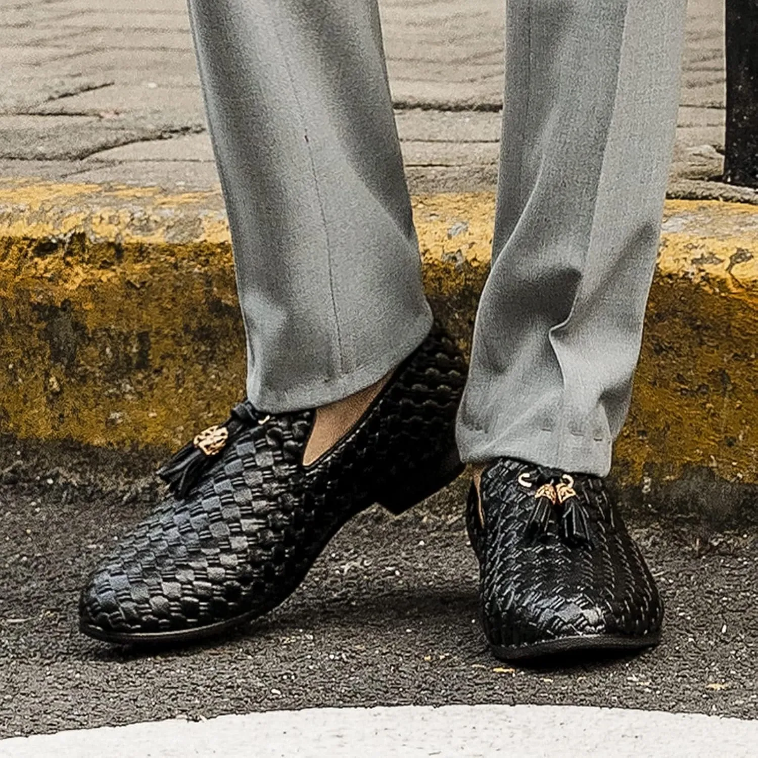 Meijiana Men Faux Leather Noble Loafer Shoes Slip-on Loafer Smoking Slipper Tassel Loafer