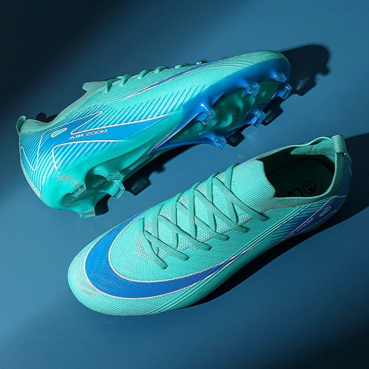 Men's and Women's Football Boots Football Shoes, Splint Spikes Sneakers Comfortable Adult Sports Outdoor/Indoor/Match/Training TF Football Shoes