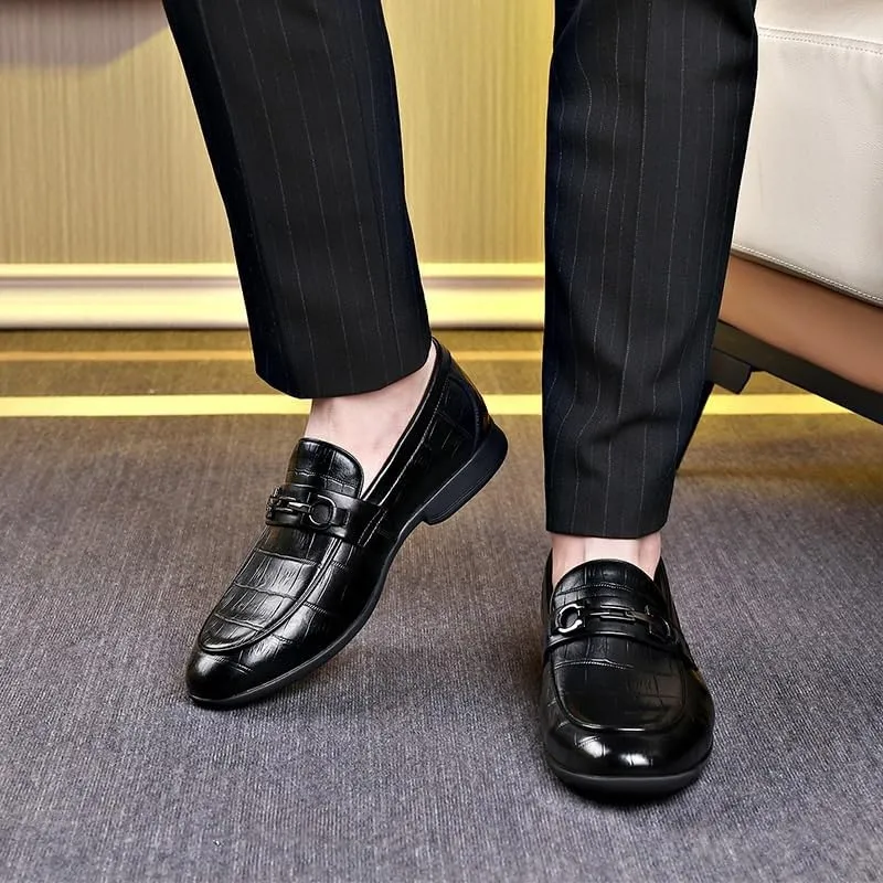 Men's Breathable Leather Oxfords Shoes Mens Slip On Pointed Toe Classic Formal Business Dress Shoes