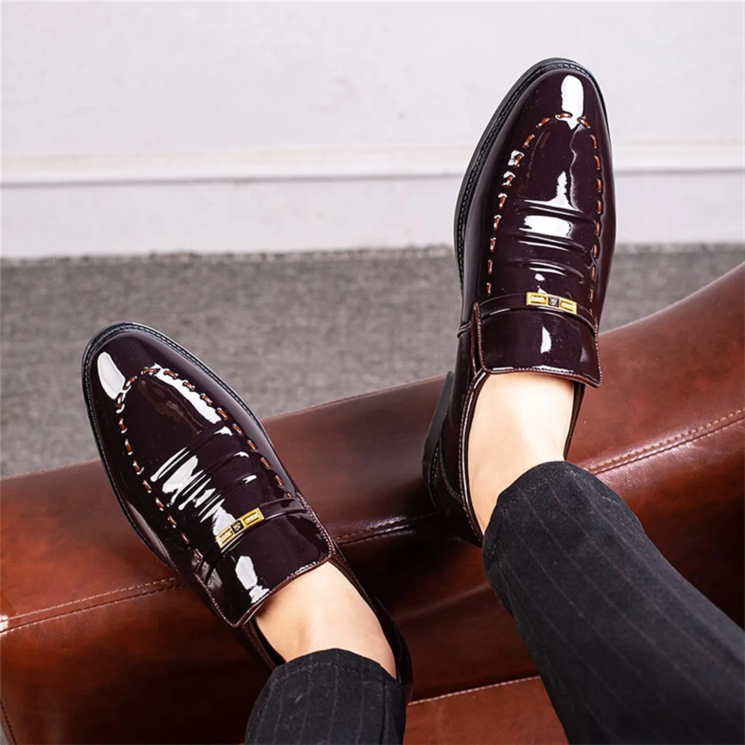 Men's Classic Loafer Shoes Slip-on Leather Shoes Casual Commuting Anti-Slip Breathable Dress Shoes