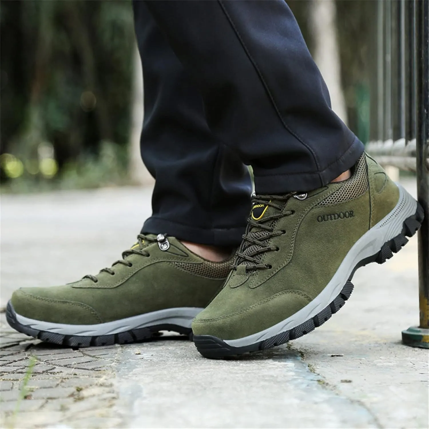 Men’s Hiking Shoes Breathable Lightweight Walking Shoes Slip on Workout Shoes for Trekking Camping Walking Fishing