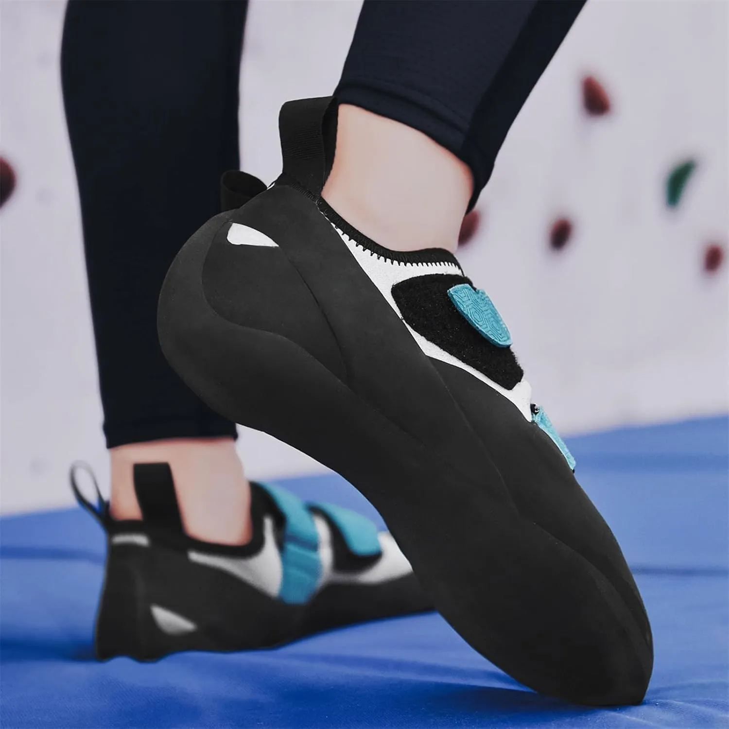 Mens Womens Rock Climbing Shoes Slip on Bouldering Trainers Casual Breathable Indoor Wall Climbing Shoes Lightweight Gym Sneakers