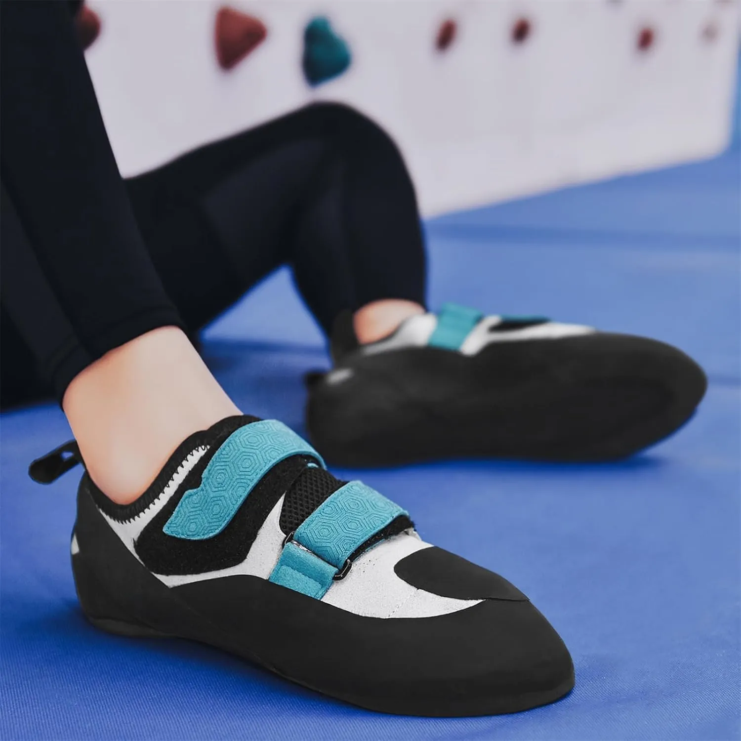 Mens Womens Rock Climbing Shoes Slip on Bouldering Trainers Casual Breathable Indoor Wall Climbing Shoes Lightweight Gym Sneakers