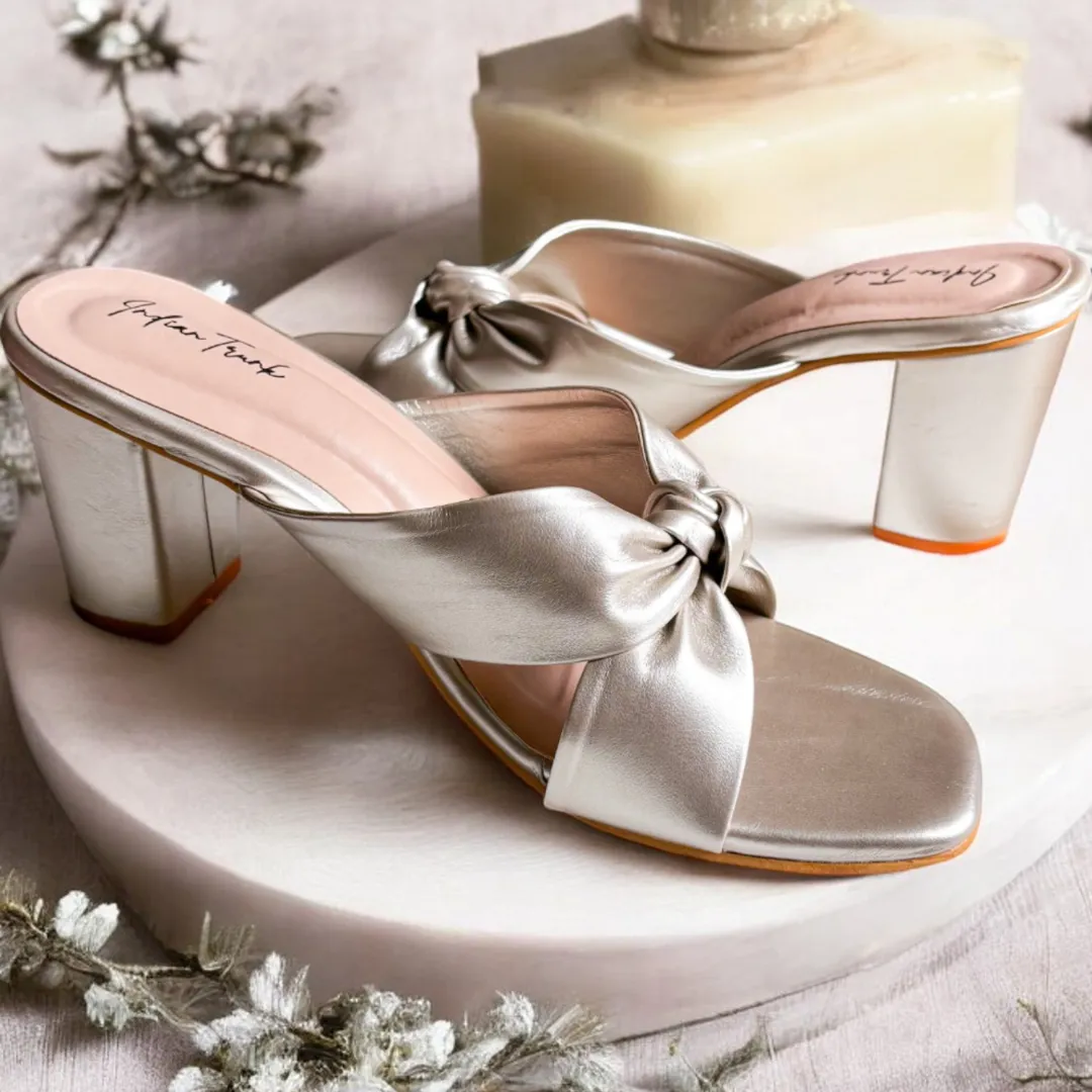Metallic Knot Block Heels- Silver