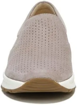 Naturalizer Women's Selah Sporty Slip-On Sneaker
