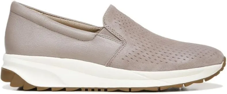 Naturalizer Women's Selah Sporty Slip-On Sneaker