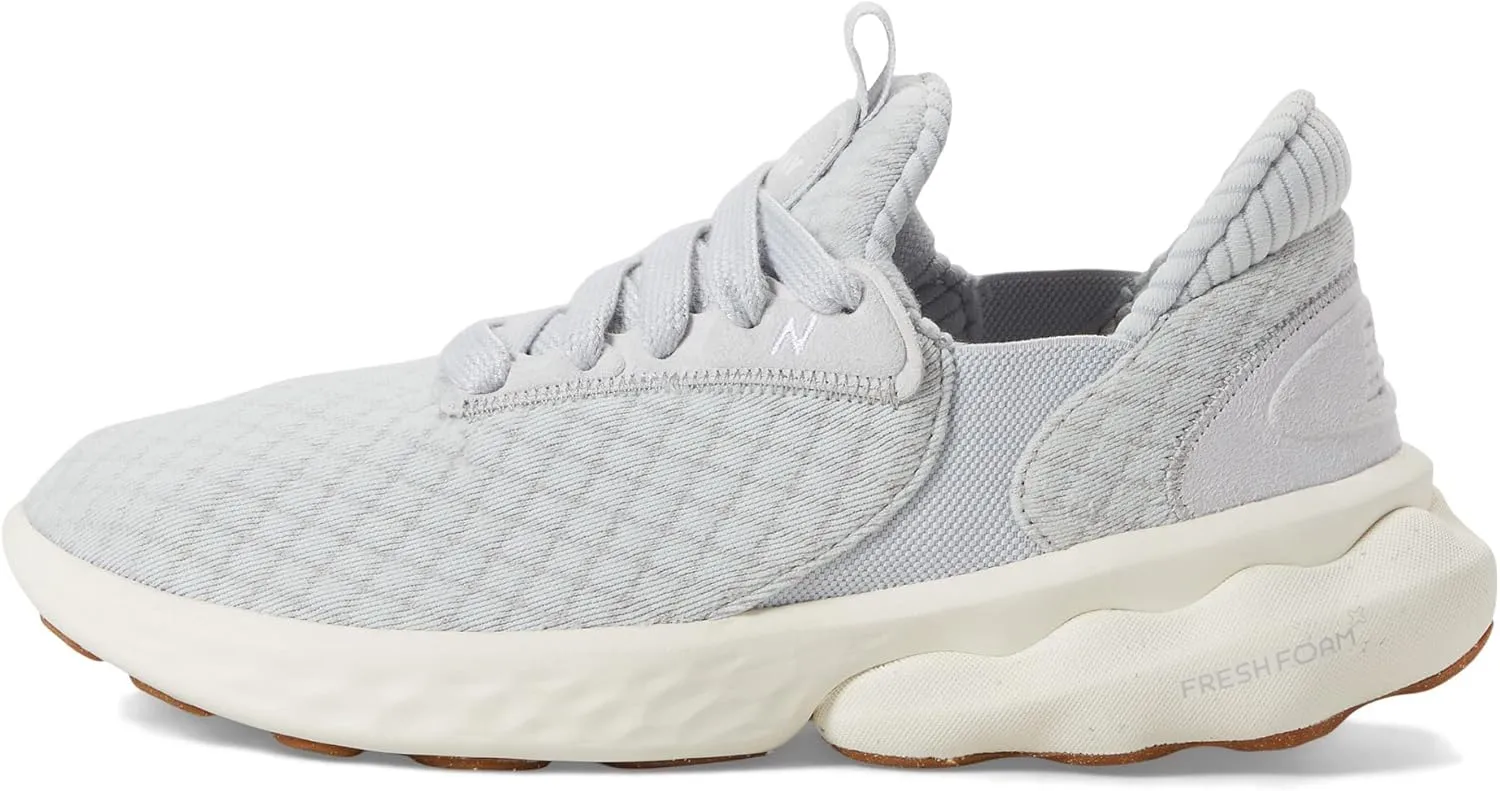 New Balance Women's Fresh Foam Roav Elite Running Shoe