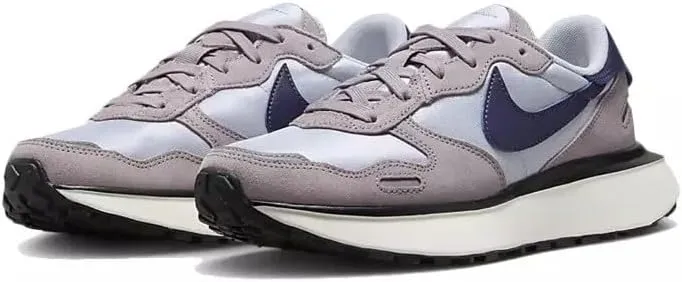 Nike Women's Sneaker