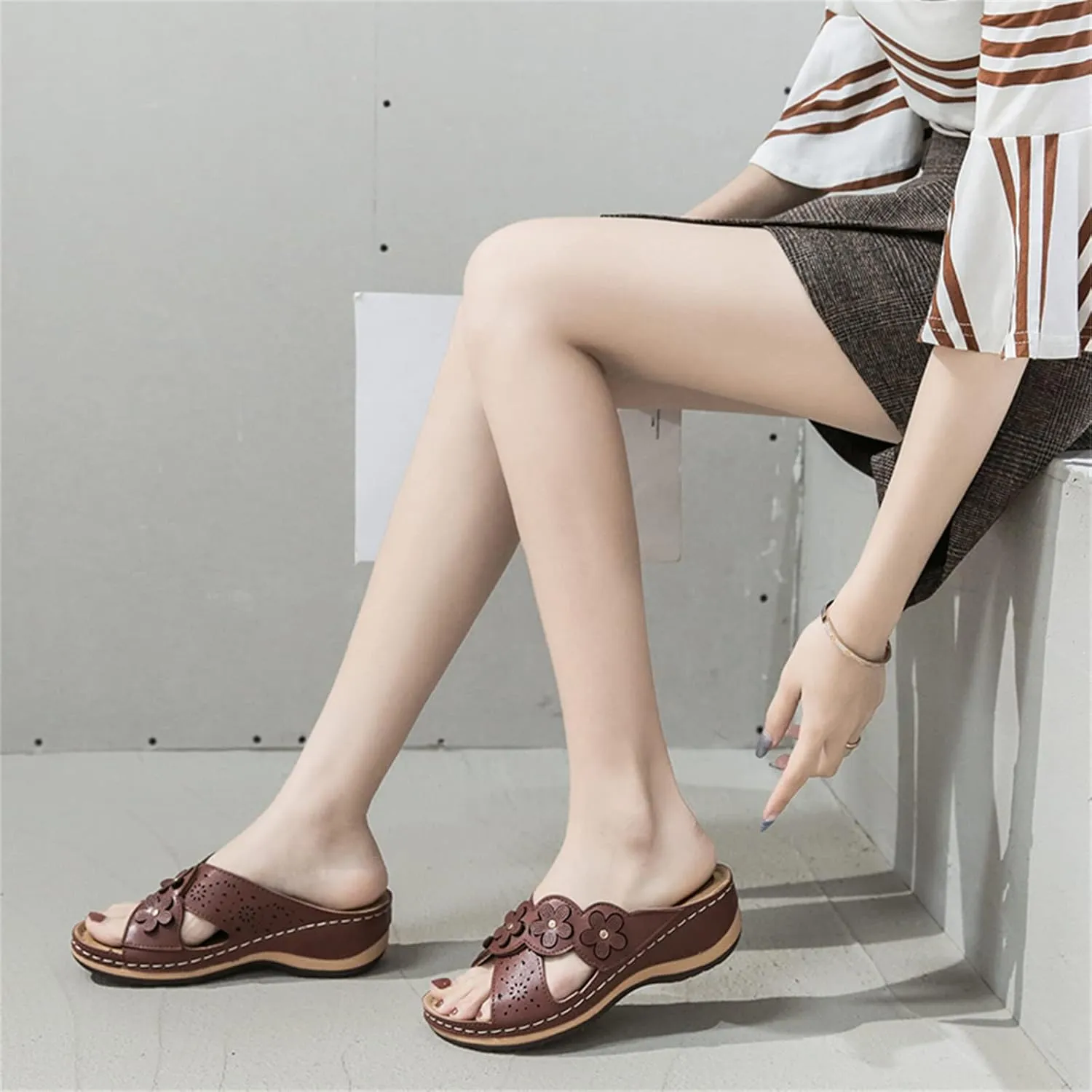 ORNVEION Open Toe Fancy Flower Women Wedge Orthopedic Sandals,Hollowed Slip on Arch Support Sandals Casual Bohemian Fashion Non-Slip Lightweight Slippers